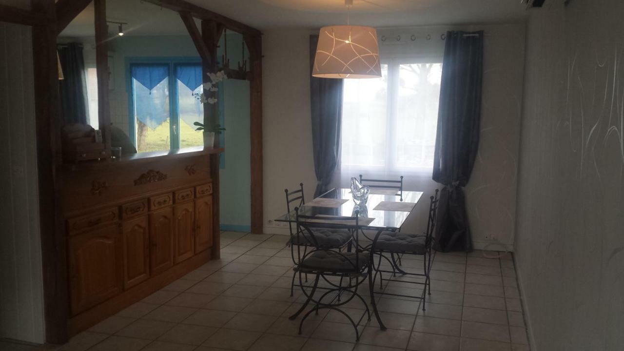 La Ferme Aux Kangourous Donzy Exteriér fotografie